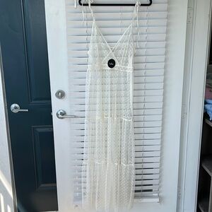 New! Large Lulus cream dress